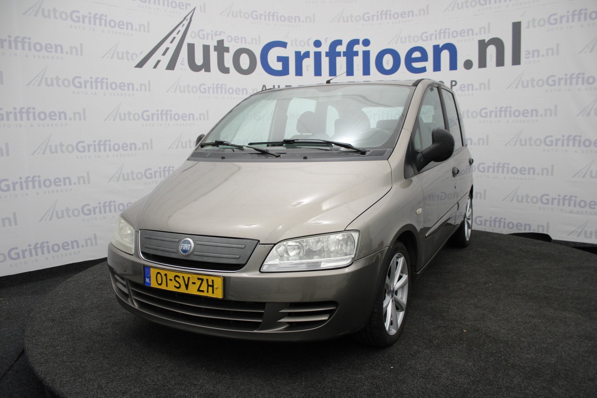 Fiat Multipla 1.6-16V Dynamic Plus 6-zitter met trekhaak met, Auto's, Voorwielaandrijving, 1581 cc, Stof, 4 cilinders