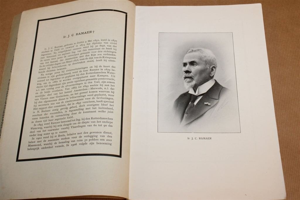 Aardrijkskundig Genootschap — Tijdschrift Deel XLIX, 1932, Ophalen of Verzenden, Gelezen