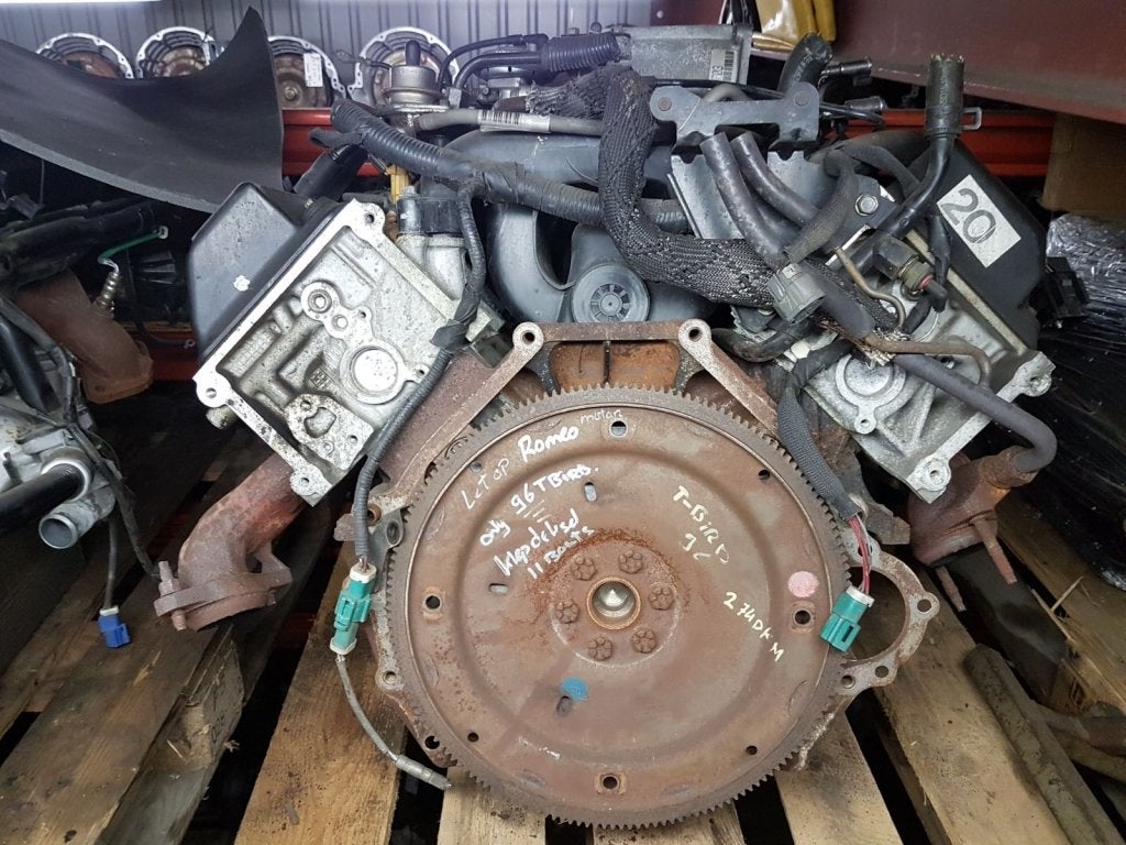 Ford Thunderbird 1996 4.6ltr v8 gebruikte motor, Auto-onderdelen, Gebruikt, Ford USA, Ford motor company, P.O. Box 6248, Dearborn, MI 48126