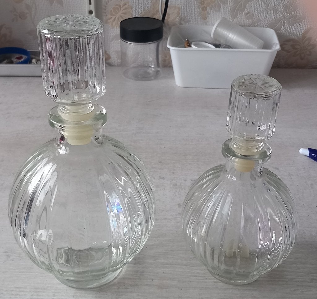 2 ronde bolvormige stopflessen (ter decoratie), Ophalen of Verzenden, Gebruikt, Overige materialen, Overige typen