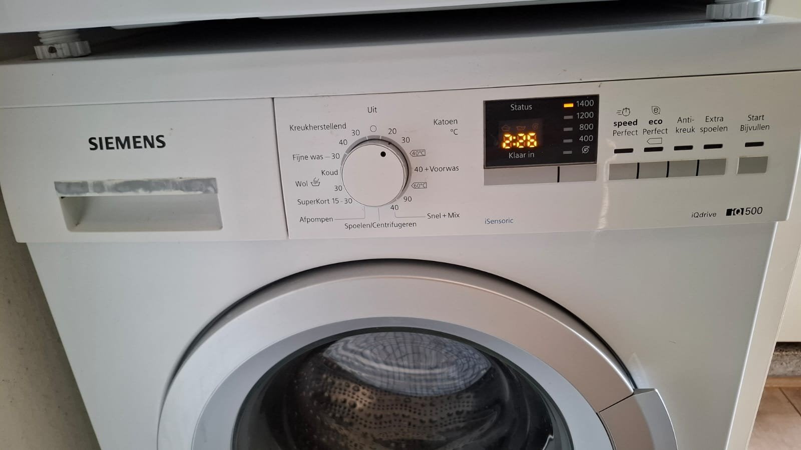 Siemens iQdrive 500 Wasmachine - MOET WEG, Witgoed en Apparatuur, Wasmachines, Ophalen, Gebruikt, Wolwasprogramma, Voorlader