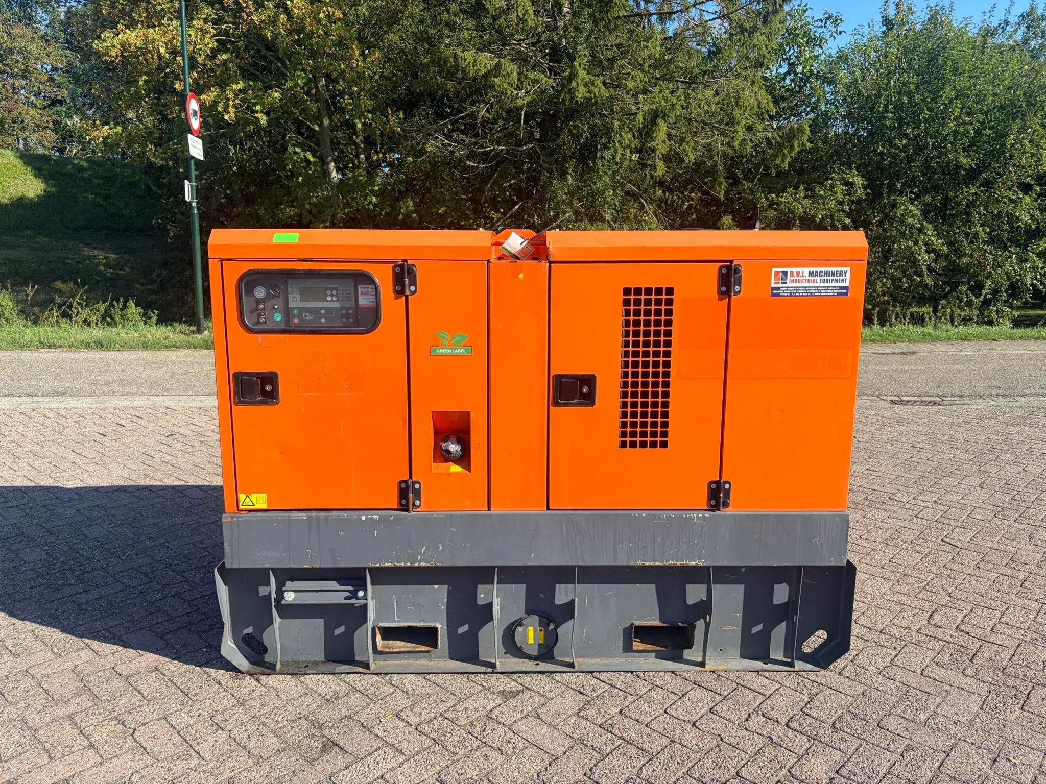 Atlas-Copco QAS 60 kVA Perkins Leroy Somer aggregaat generat