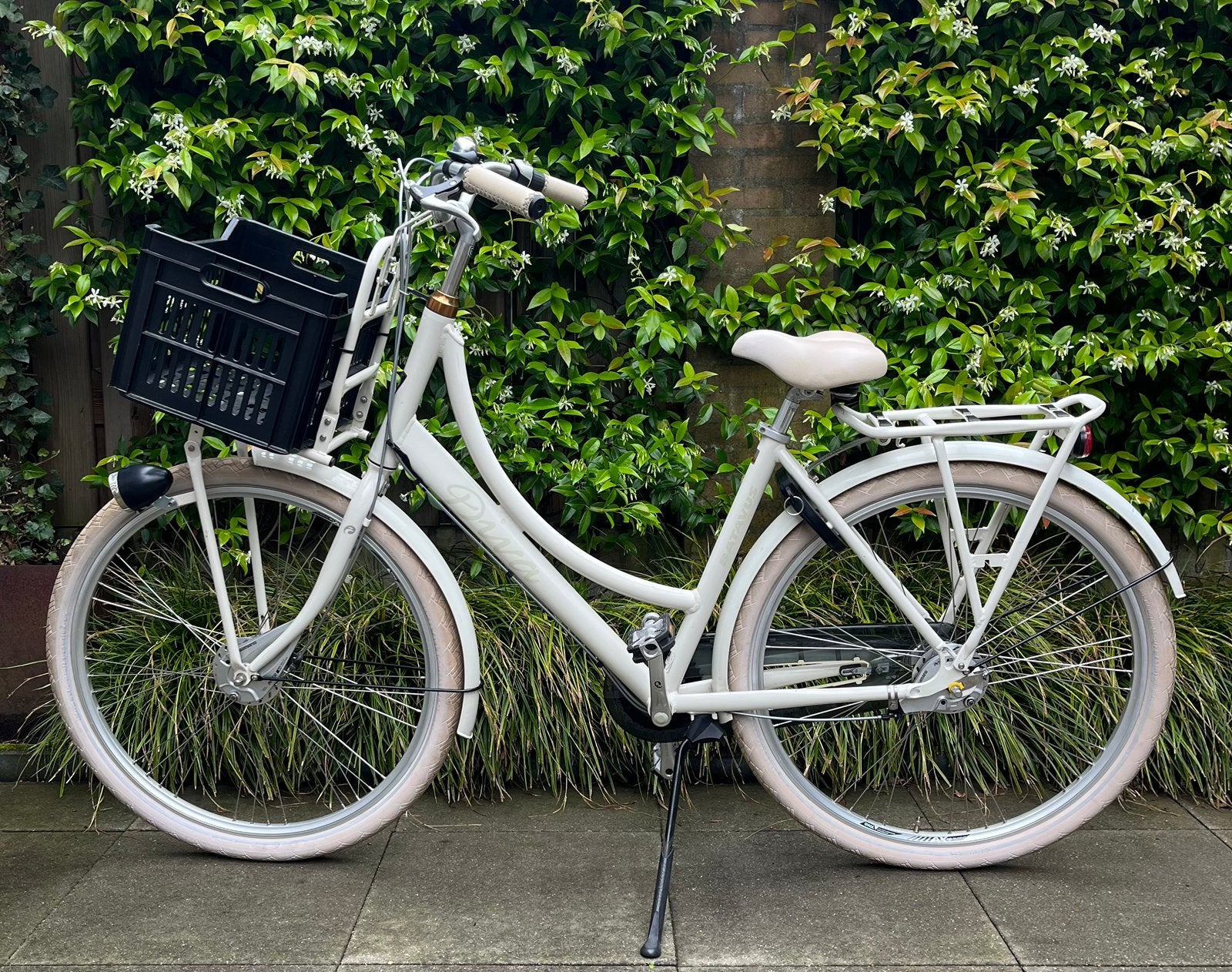 Batuvus Diva izgst! 28 inch Frame 50 cm  Drie versnellingen, Ophalen, Versnellingen, Batavus, Zo goed als nieuw