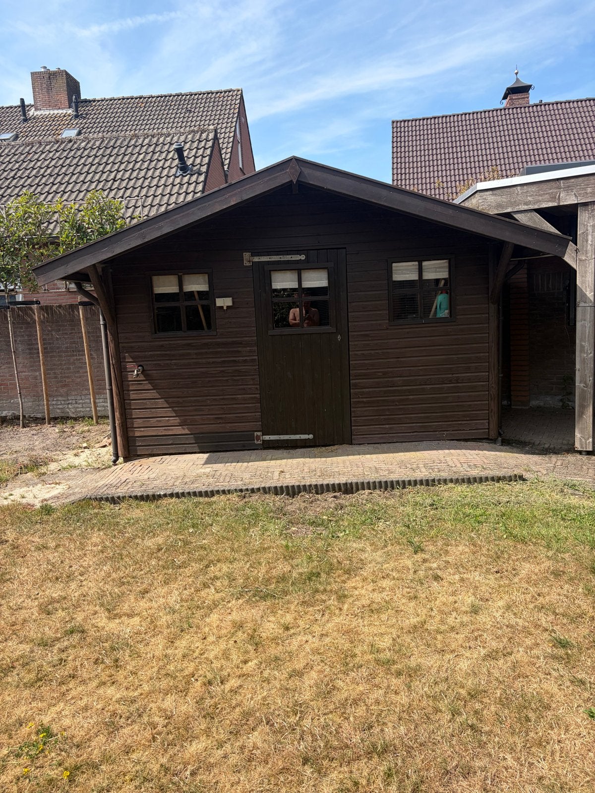Houten schuur met overkapping - Zelf demonteren, Tuin en Terras, Tuinhuizen, Schuur, Ophalen of Verzenden, 2 ramen, 500 cm of meer