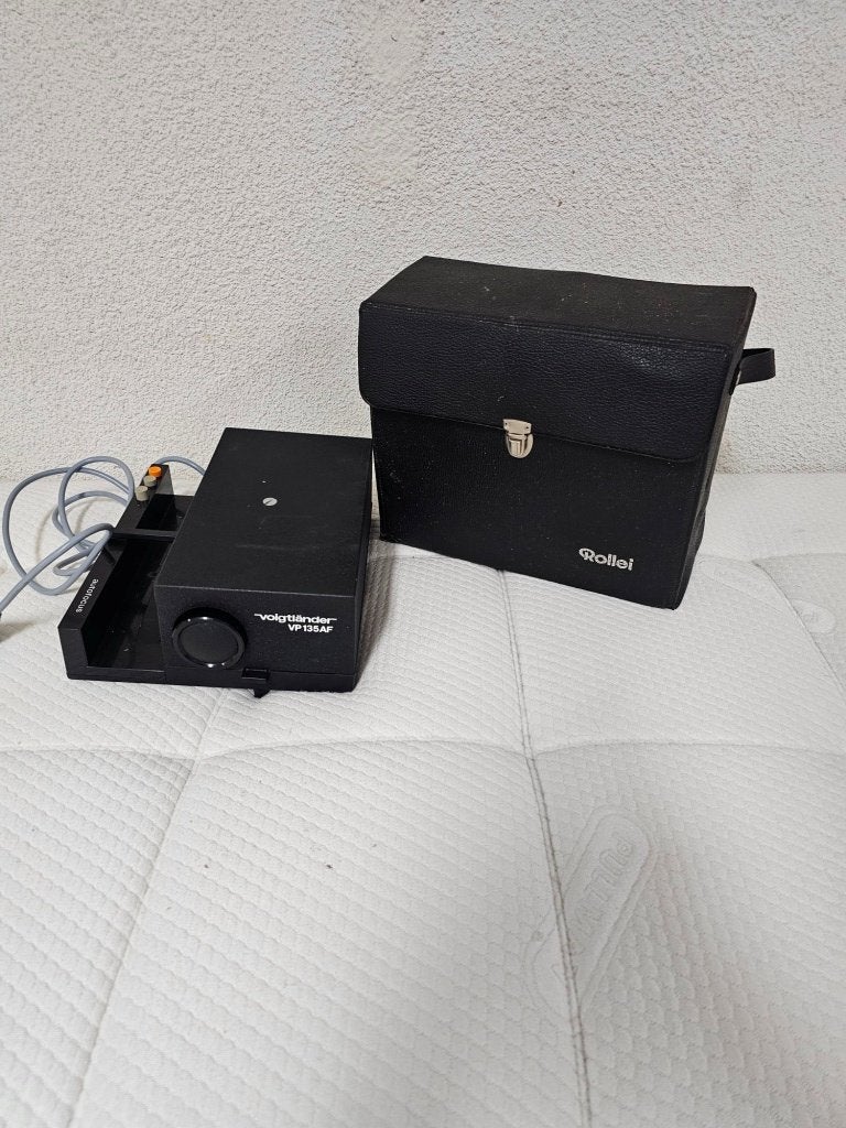 Voightlander VP135AF diaprojector voor €40,-, Audio, Tv en Foto, Gebruikt, Ophalen of Verzenden, Nvt, Nvt