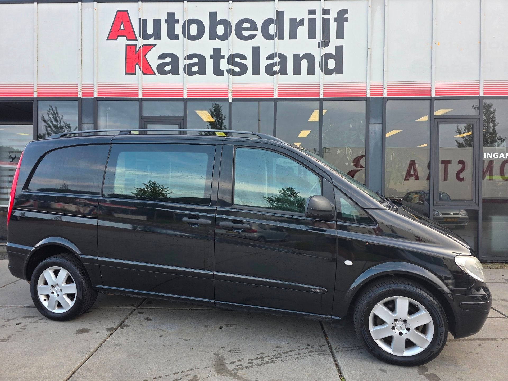 Mercedes-Benz Vito 120 CDI 320 V6 Lang DC luxe - Automaat -, Auto's, Automaat, Gebruikt, Bedrijf, Diesel