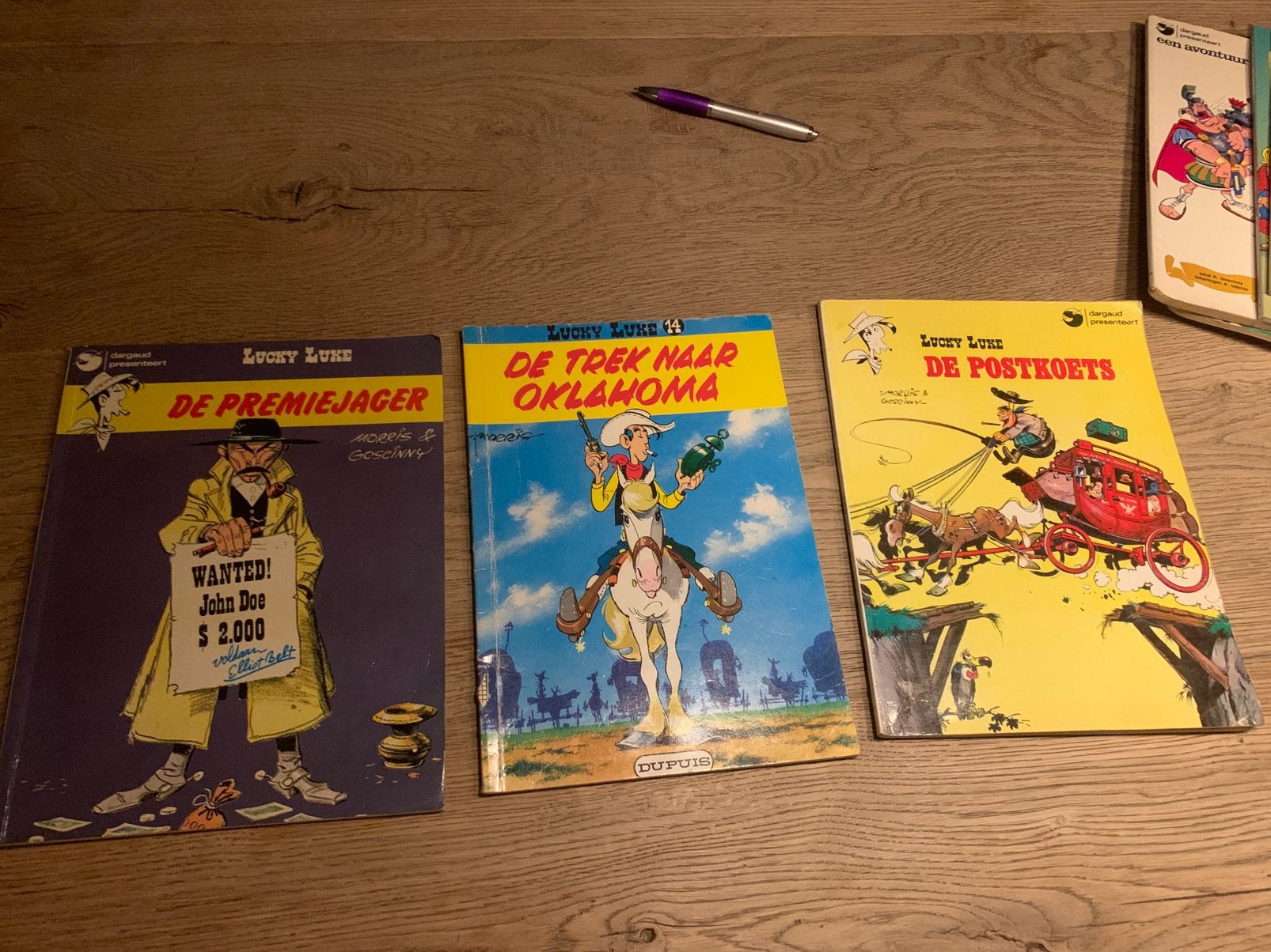 Lucky Luke tijdschriften 3x, Meerdere stripboeken, Ophalen of Verzenden, Gelezen