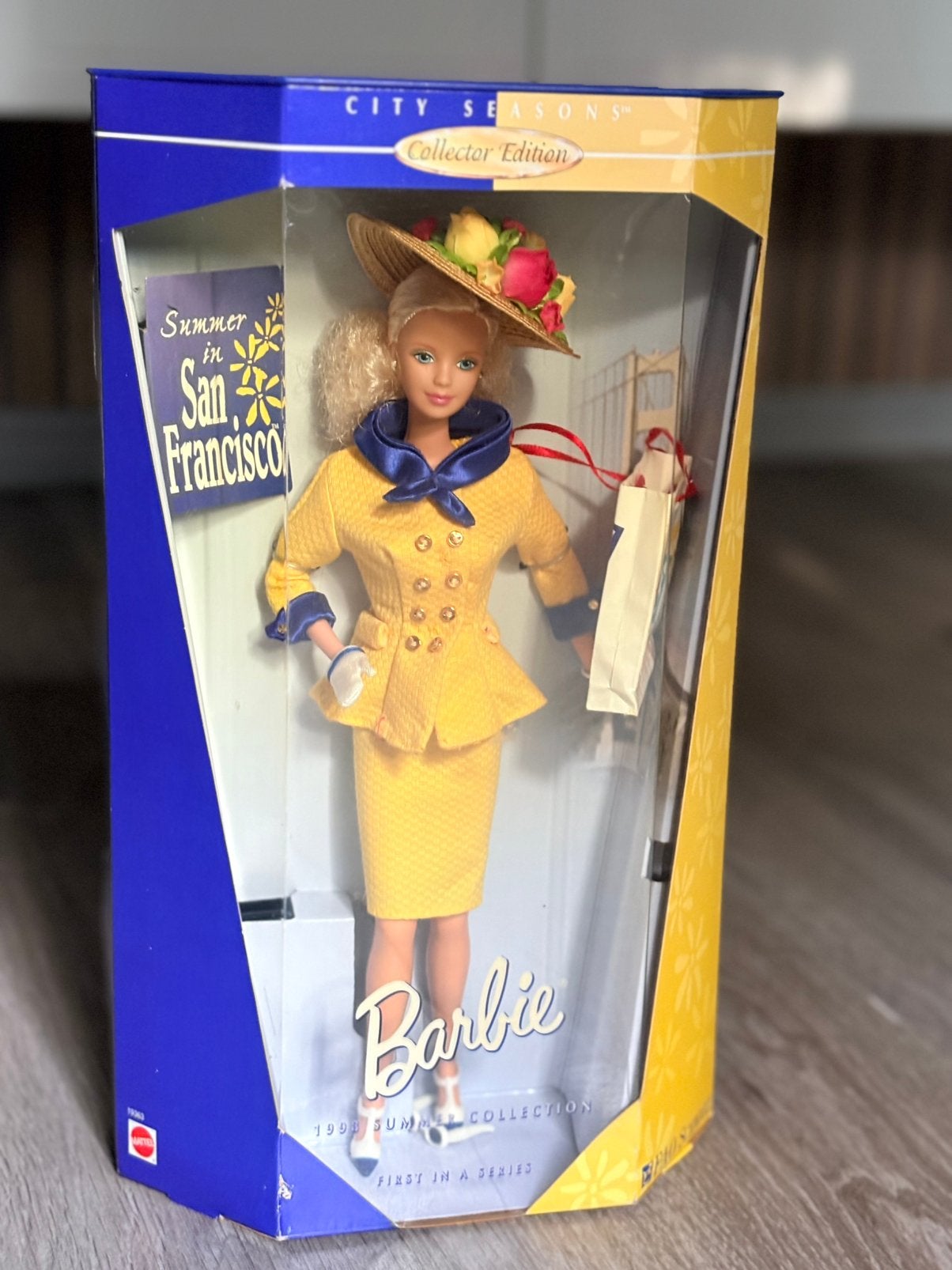 Barbie summer in san francisco nrfb, Ophalen of Verzenden, Zo goed als nieuw, Barbie