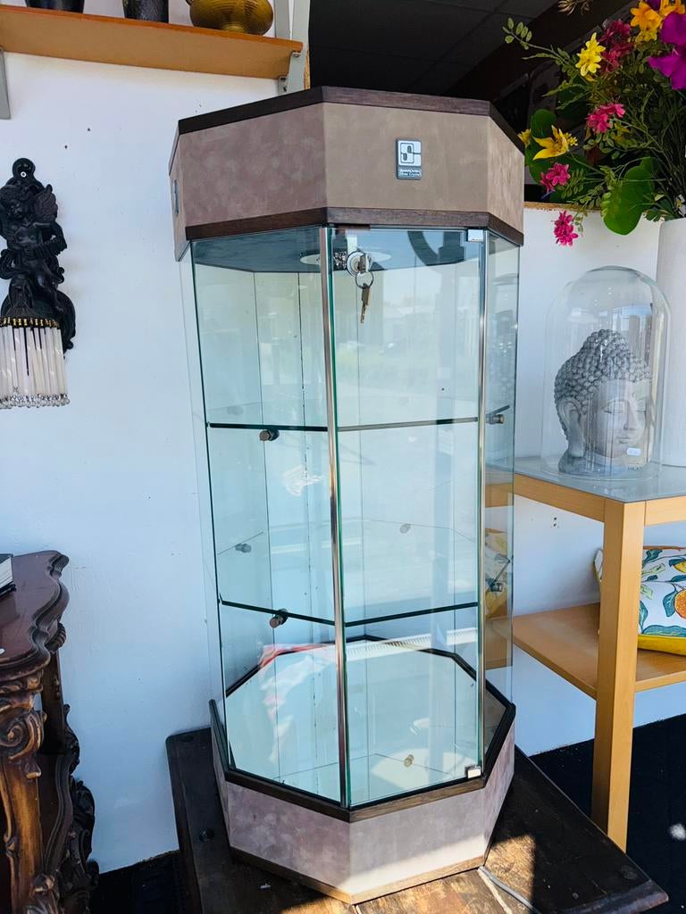 Swarovski vintage vitrine kastje met verlichting en sleutel, Huis en Inrichting, Kasten | Vitrinekasten, Ophalen of Verzenden