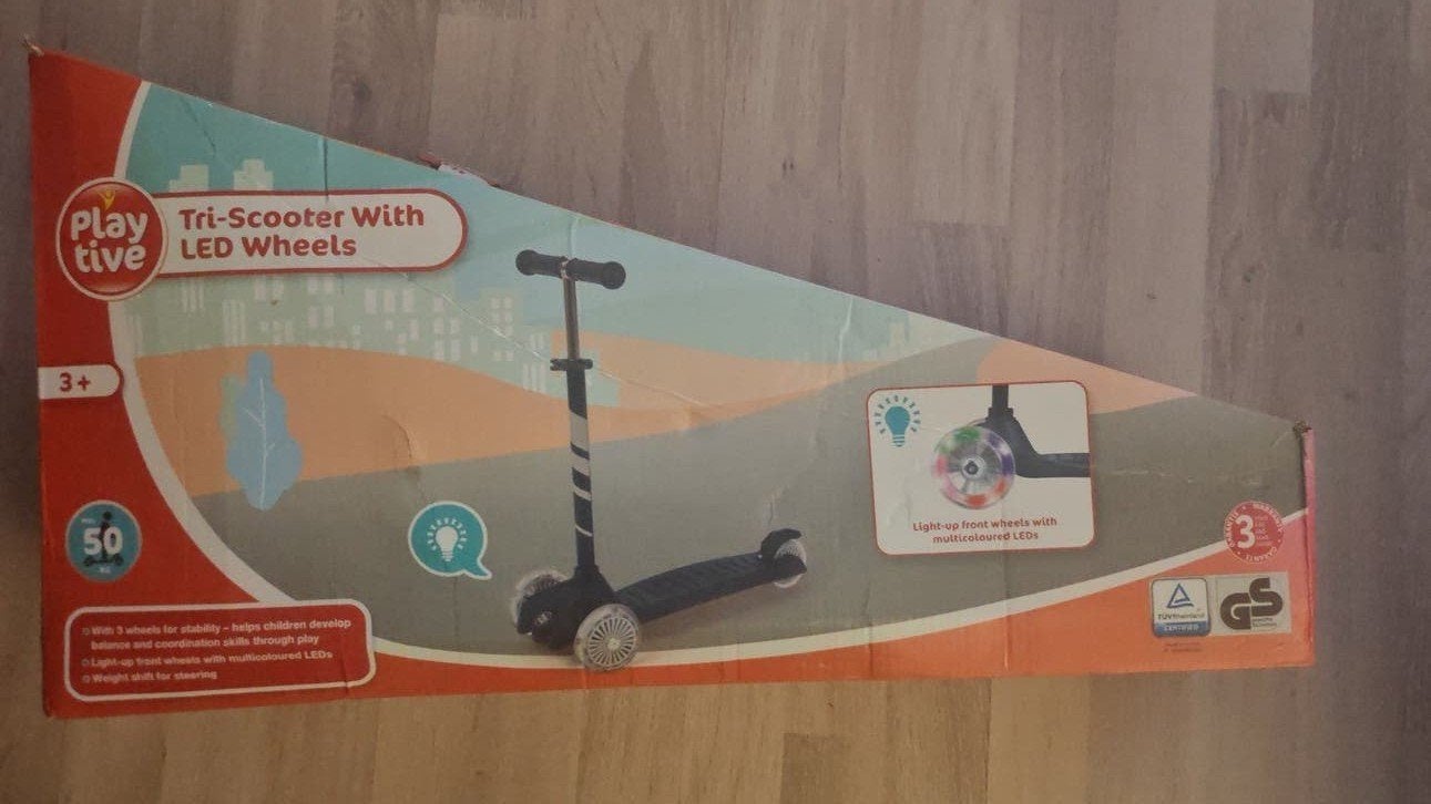 Playtive Tri-Scooter met LED wielen - Kinderstep, Ophalen of Verzenden, Zo goed als nieuw, Gewone step