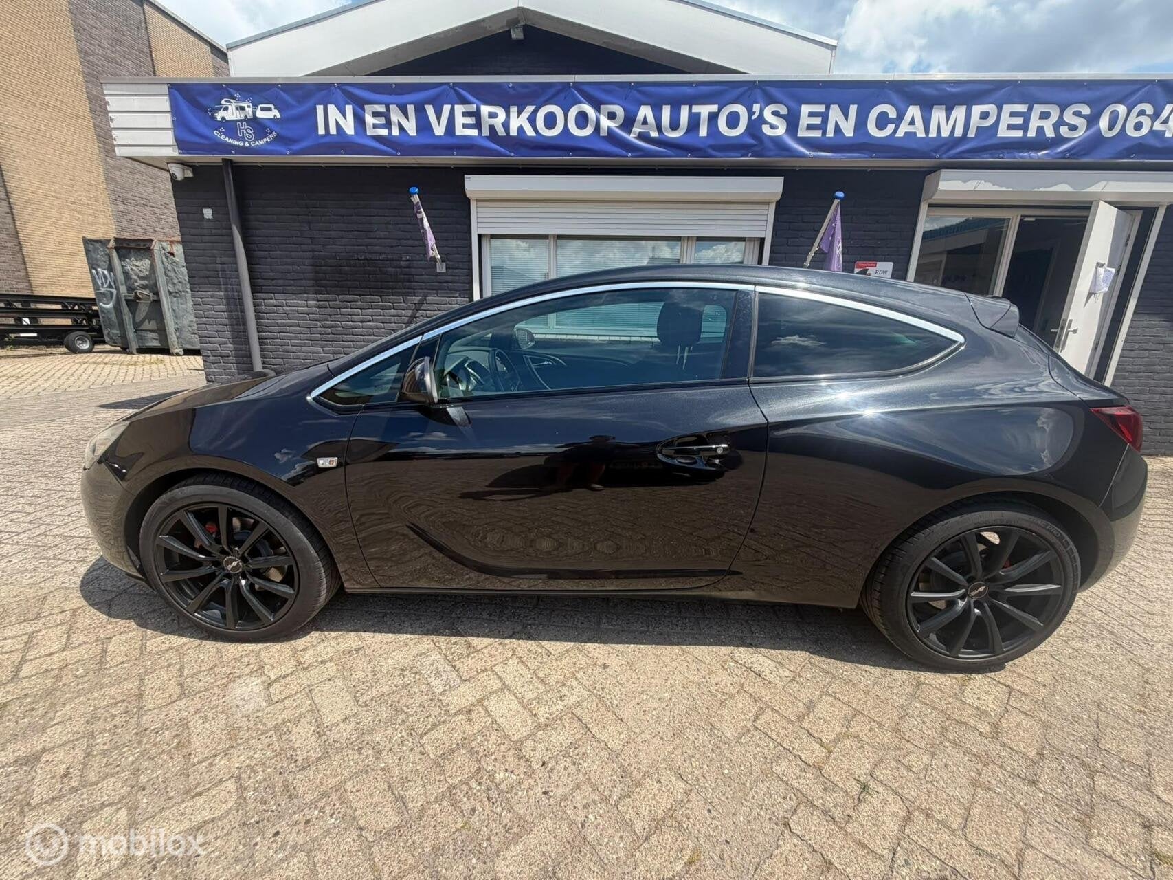 Foto 5 van Opel Astra GTC 1.4 Turbo Sport