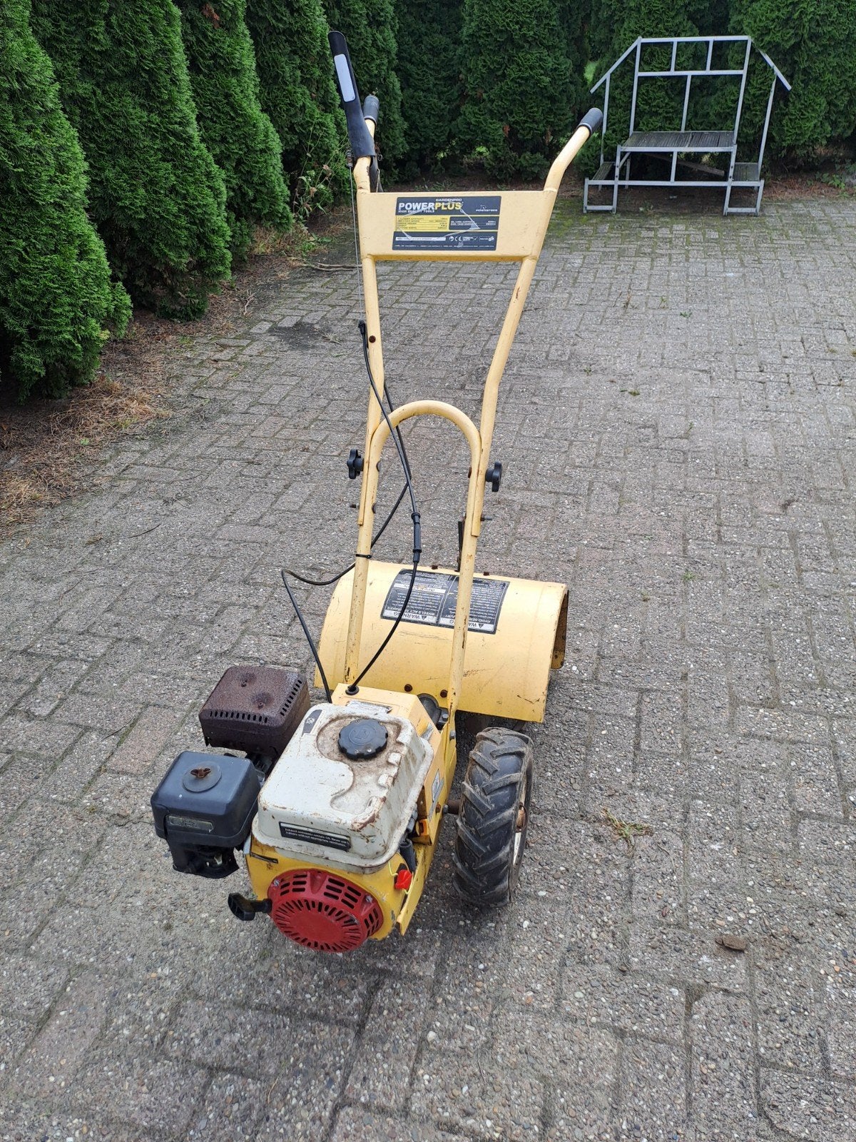 Goedwerkende tuinfrees., Ophalen, Gebruikt