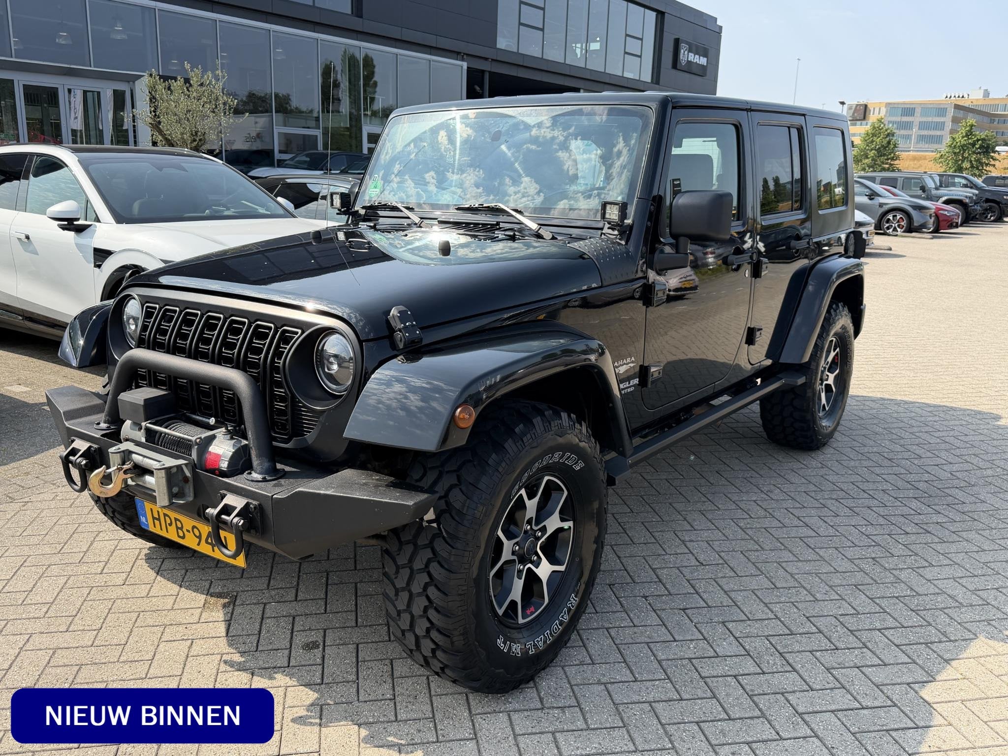 Jeep Wrangler Unlimited 3.8 Sahara, Auto's, Jeep, Stof, Gebruikt, Huisgarantie, Met garantie (alle)