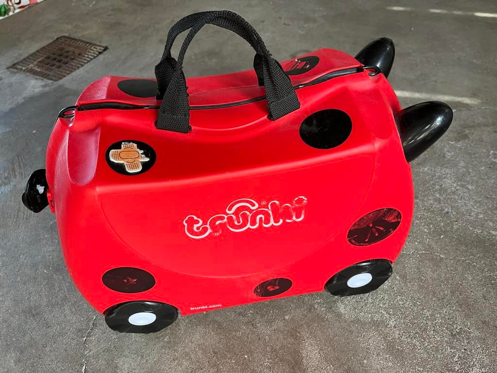 Trunki Kinderkoffer Lieveheersbeestje - Rood, Sieraden, Tassen en Uiterlijk, Koffers, Gebruikt, Hard kunststof, Minder dan 50 cm
