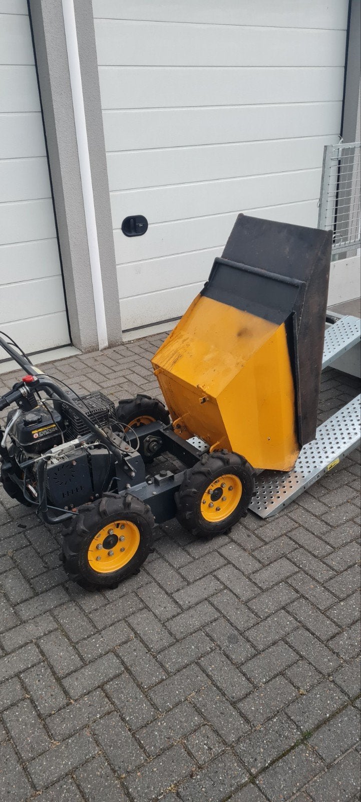 Bieden benzine kruiwagen, Ophalen of Verzenden, Gebruikt