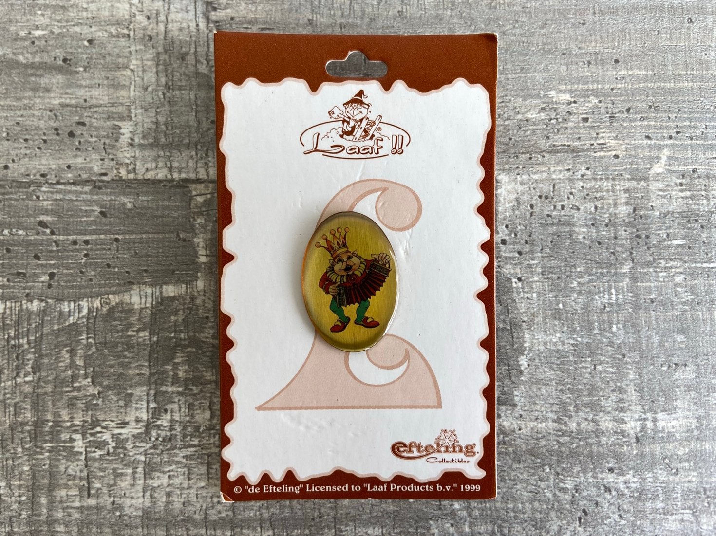 efteling pin platte laaf 6, Verzamelen, Ophalen of Verzenden, Zo goed als nieuw, Button of Speldje