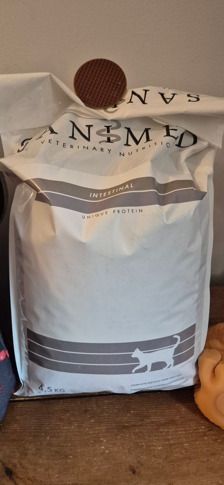 Medisch kattenvoer sanimed intestinal, Dieren en Toebehoren, Dierenvoeding, Ophalen, Kat