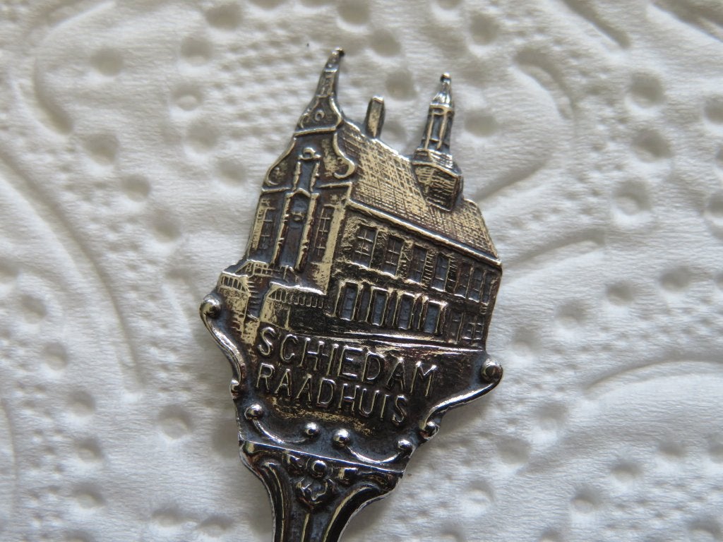 Verzilverd Lepeltje het oude Raadhuis van Schiedam, Overige materialen, Gebruikt, Verzenden, Verzilverd