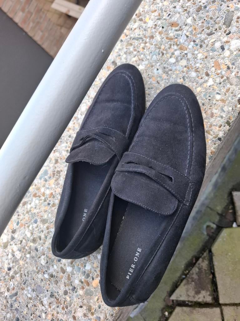 Nette Pier One Suède Loafers - Maat 41 - ZGAN (Tilburg), Kleding | Heren, Schoenen, Loafers, Zwart, Pier One, Ophalen of Verzenden