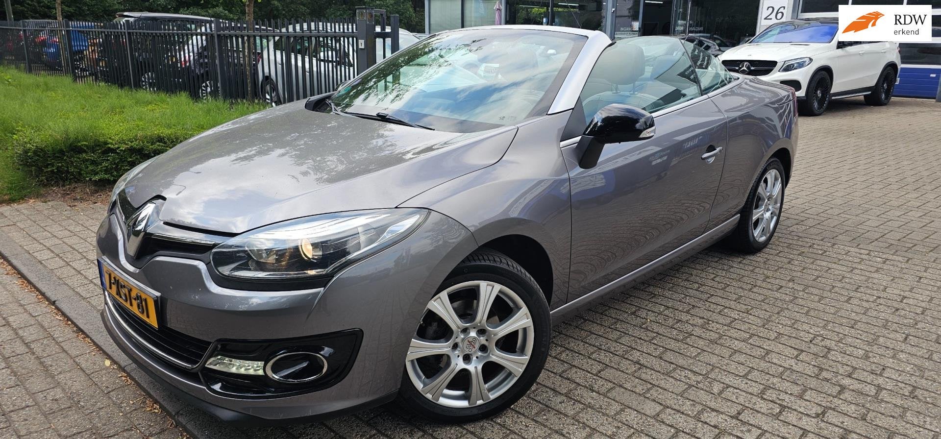 Renault Mégane Coupé-Cabriolet 1.2 TCe Privilège, Auto's, Renault, Voorwielaandrijving, Euro 5, 1490 kg, Gebruikt