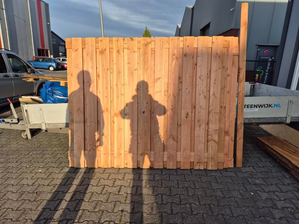 Douglas schermen beton schutting palen en onderplaten, Ophalen of Verzenden