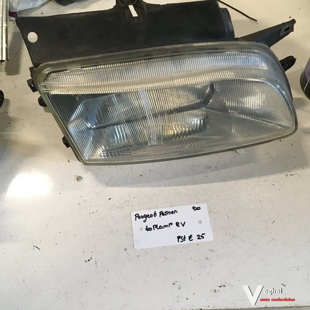 Peugeot Partner 2000 Koplamp Rechtsvoor, Auto-onderdelen, Gebruikt, -, -, Ophalen of Verzenden