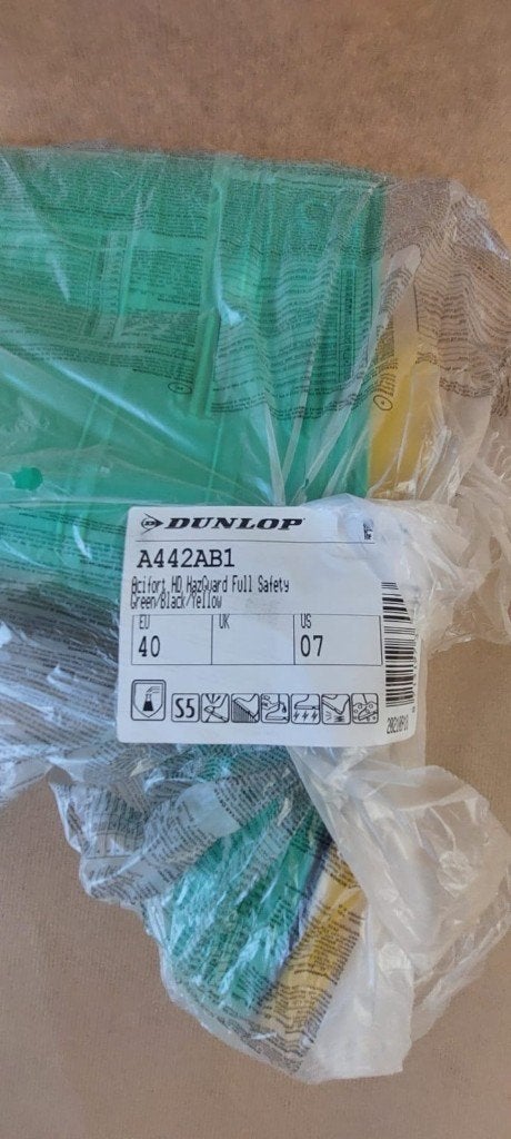 Dunlop Werklaarzen maat 40., Ophalen of Verzenden, Nieuw
