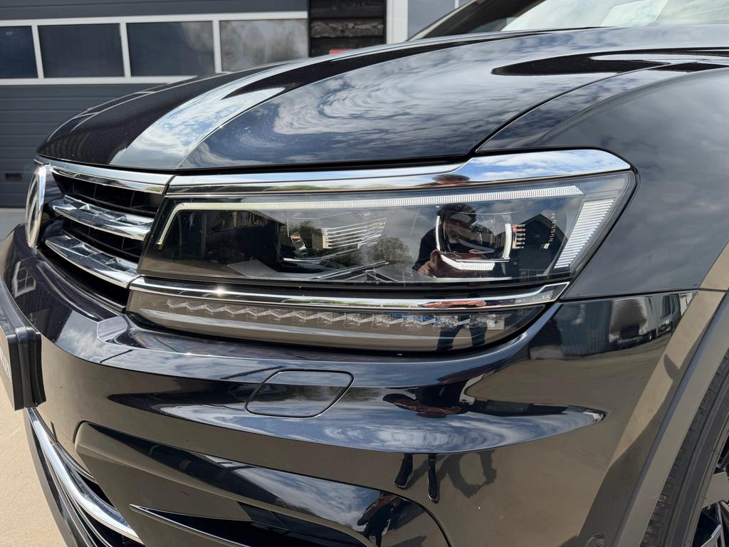 Volkswagen Tiguan 2.0 TSI 4Motion 3X R line Pano 360, Auto's, Volkswagen, Gebruikt, 4 cilinders, 1984 cc, 2500 kg