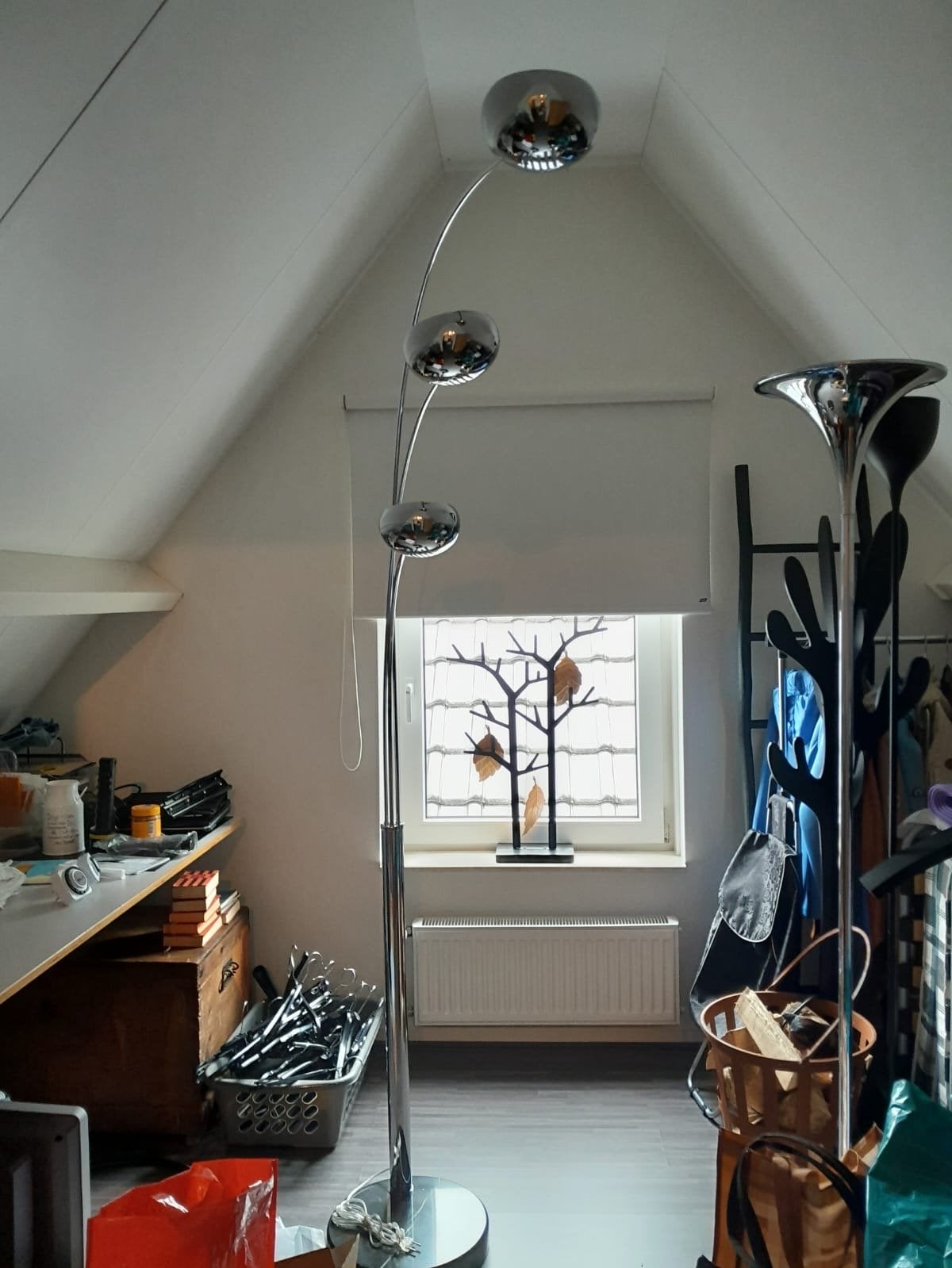 Moderne booglamp met marmeren voet en 3 bollen, Huis en Inrichting, Ophalen, Gebruikt, 200 cm of meer, E14 (klein)