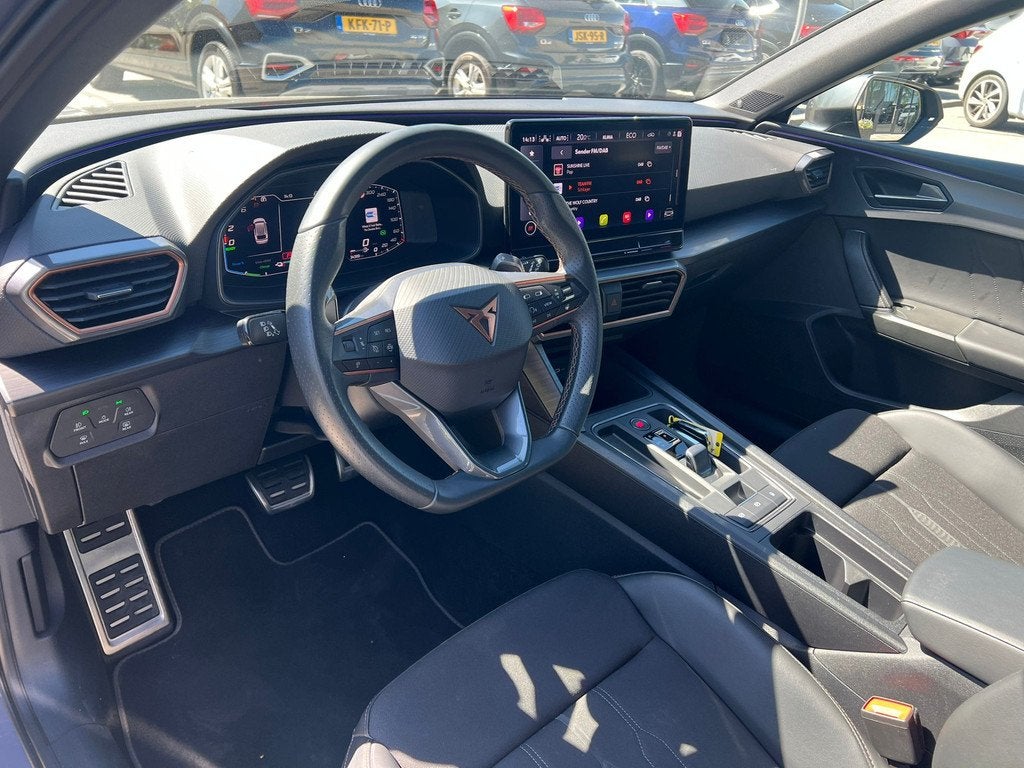 CUPRA Leon Sportstourer 1.4 e-Hybrid VZ Performance 245 PK n, 77 km/l, Gebruikt, Zwart, 4 cilinders