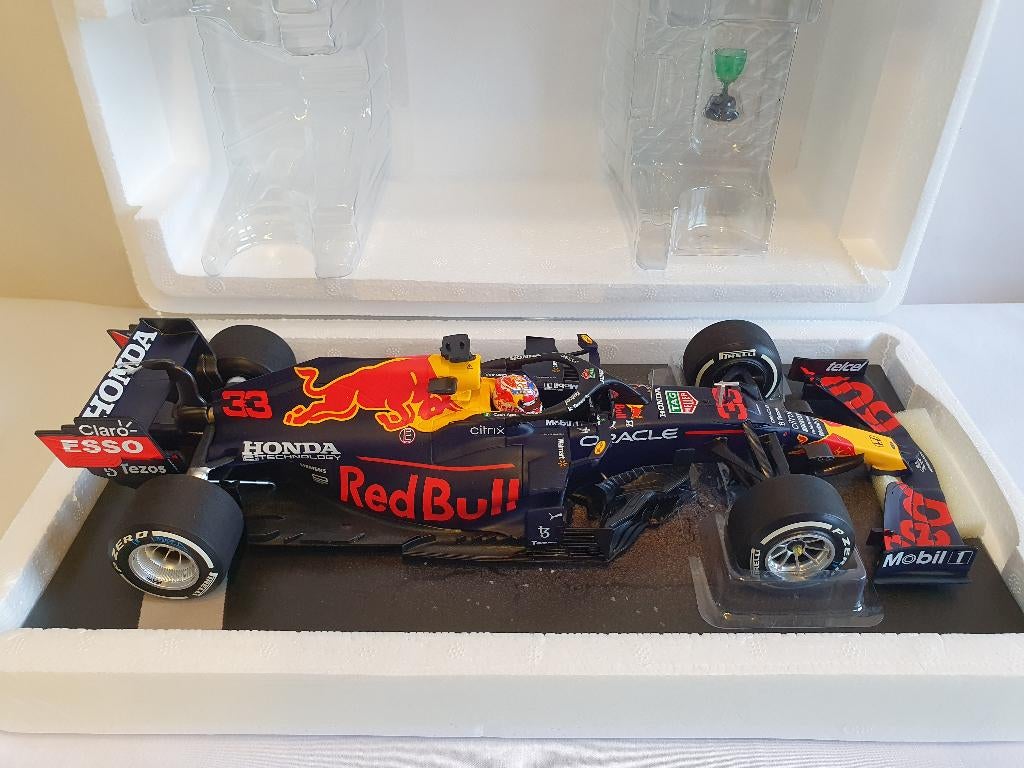 Max Verstappen RedBull RB16B Zandvoort 2021 Minichamps 1:18, Hobby en Vrije tijd, Modelauto's | 1:18, Ophalen of Verzenden, Nieuw