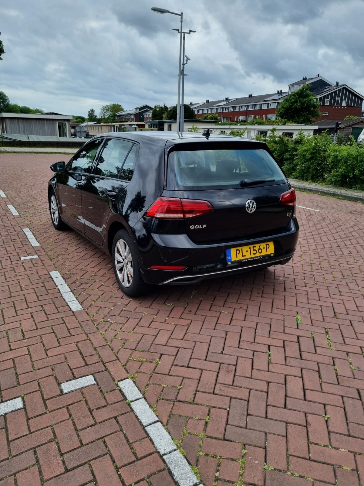 Volkswagen Golf Variant 1.6 TDI 90pk 2017 Zwart, Auto's, Volkswagen, Voorwielaandrijving, Stof, Zwart, 4 cilinders