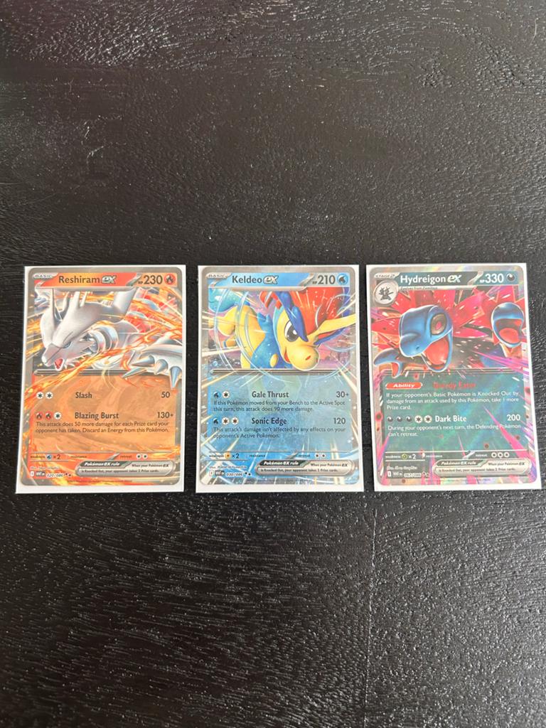 Pokémon White Flare Serie: Reshiram, Keldeo, Hydreigon EX, Ophalen of Verzenden, Zo goed als nieuw