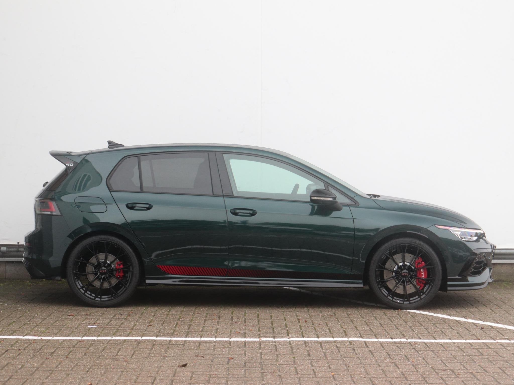 Volkswagen Golf 2.0 TSI GTI Clubsport Edition 50 | Akrapovic, Auto's, Stof, Gebruikt, 4 cilinders, 1984 cc