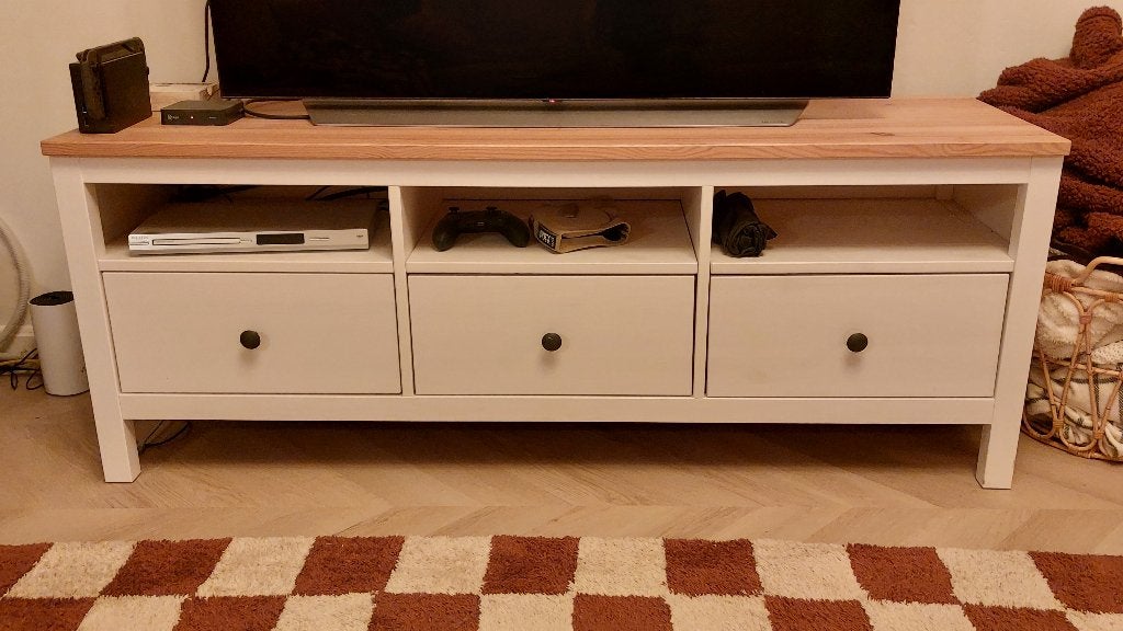Tv meubel Ikea Hemnes, Ophalen, Scandinavisch, chic, 150 tot 200 cm, Minder dan 100 cm
