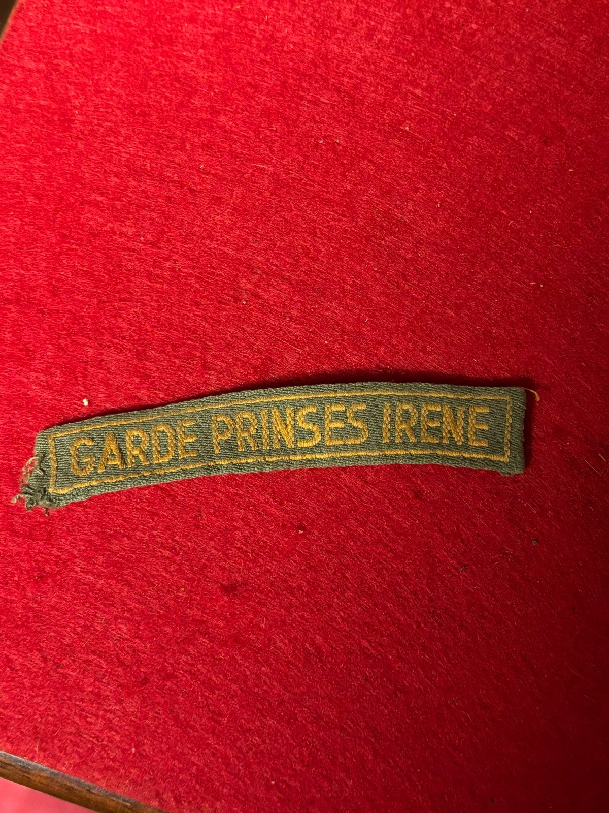 Garde Prinses Irene schouderembleem, Verzenden, Landmacht, Nederland, Embleem of Badge