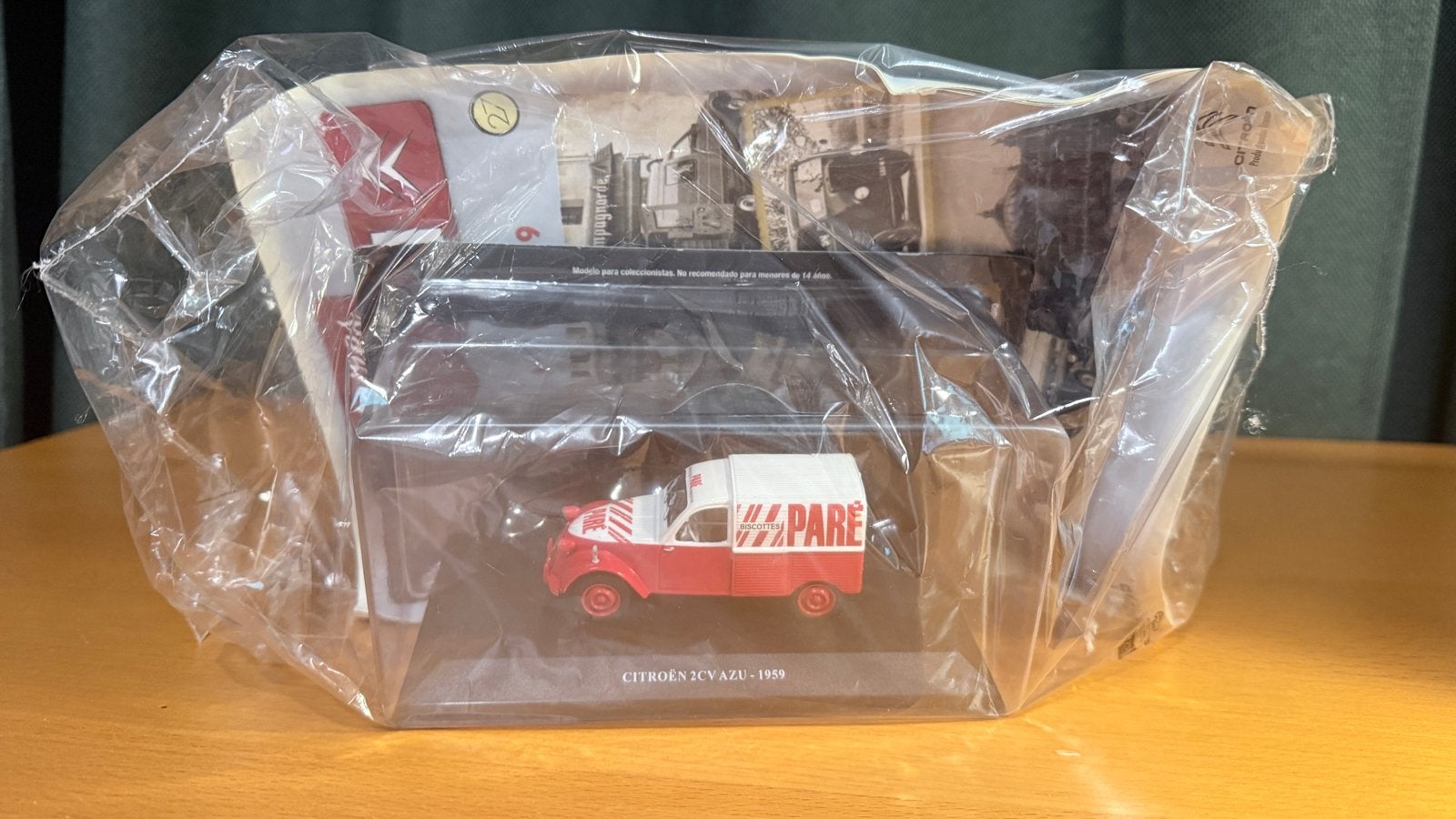Citroën 2CV AZU - 1959 - Schaal 1:43, Ophalen of Verzenden, Nieuw, Bus of Vrachtwagen, Overige merken