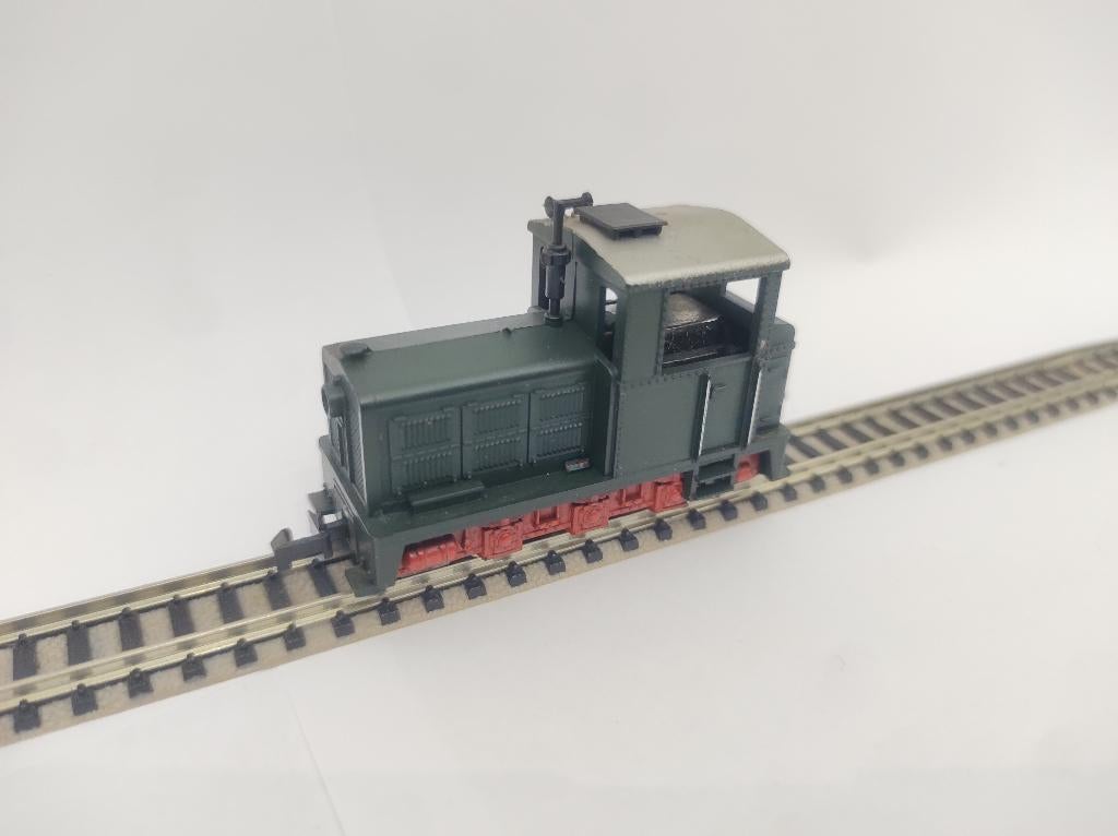 Roco H0e diesselloc Feldbahn (defect), Ophalen of Verzenden, Gelijkstroom, Wagon, Roco