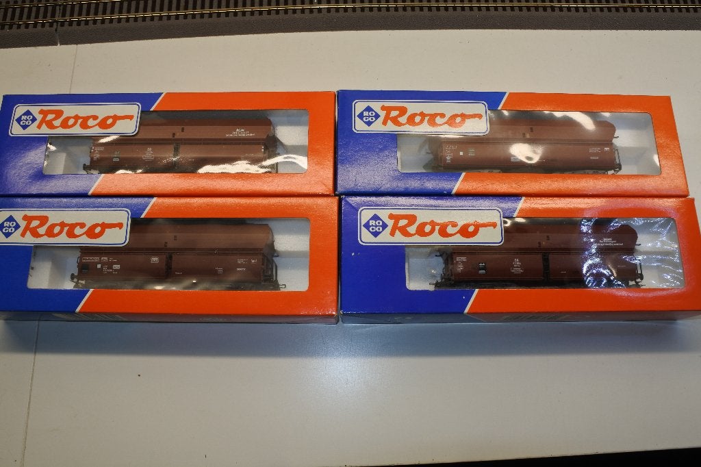 roco 46239, set van 4 zelflossers met kolen., Gelijkstroom, Ophalen of Verzenden, Roco, Nieuw