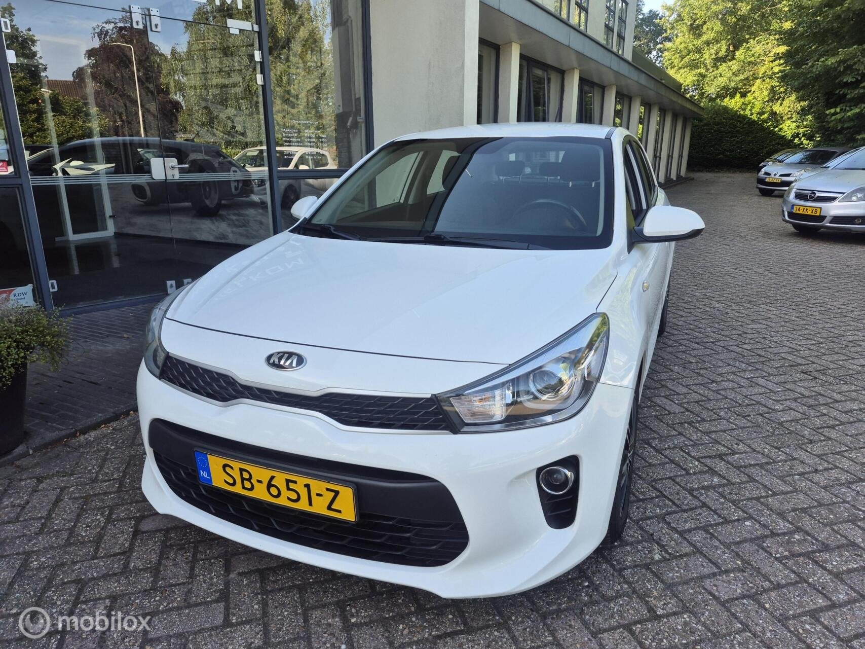 Kia Rio 1.0 TGDI ComfortPlusLine Navigator, Auto's, Euro 6, 1055 kg, Origineel Nederlands, Handgeschakeld