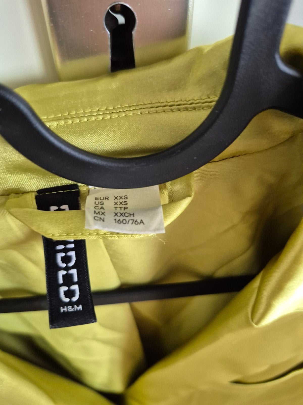 H&M Divided Jasje - Groen Satijn, H&M Divided, Ophalen of Verzenden, Zo goed als nieuw, Jasje