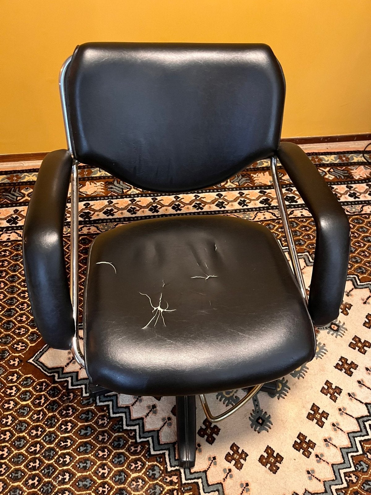 Kappersstoel - Oud, heeft gebreken, Huis en Inrichting, Stoelen, Ophalen, Overige materialen, Gebruikt, Kappersstoel