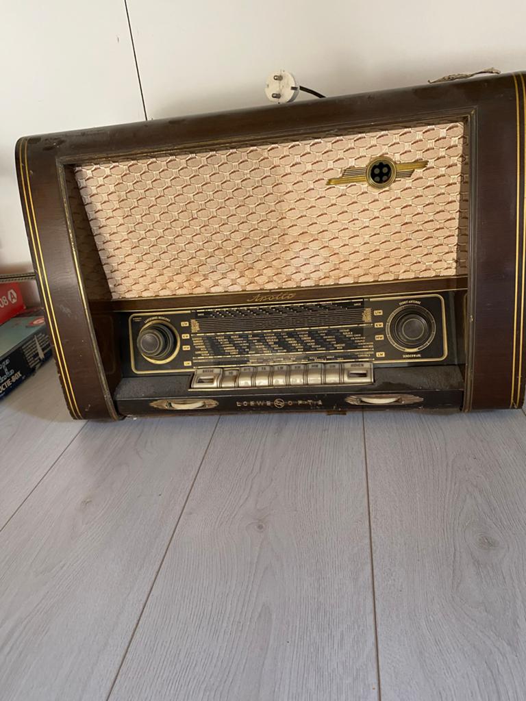Antieke Loewe Opta radio - Prachtig decoratief stuk, Ophalen