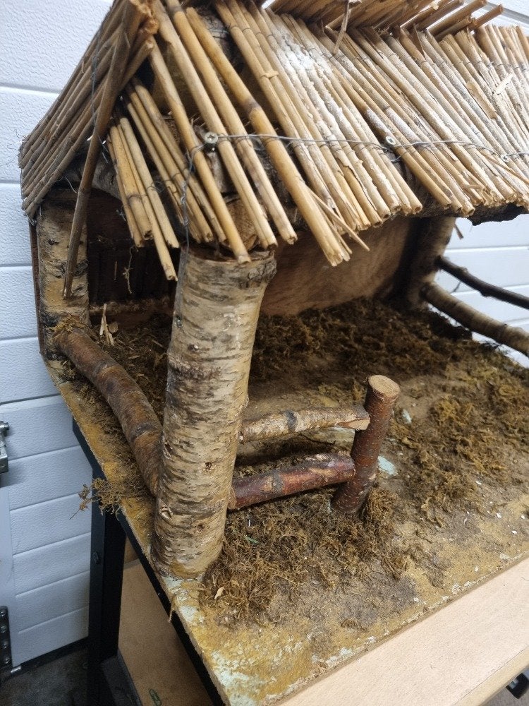 kerststal groot riet en hout, Diversen, Ophalen of Verzenden, 'T Olde Gre-j, Info@toldegrej.nl, Endepoelstraat 20f Didam