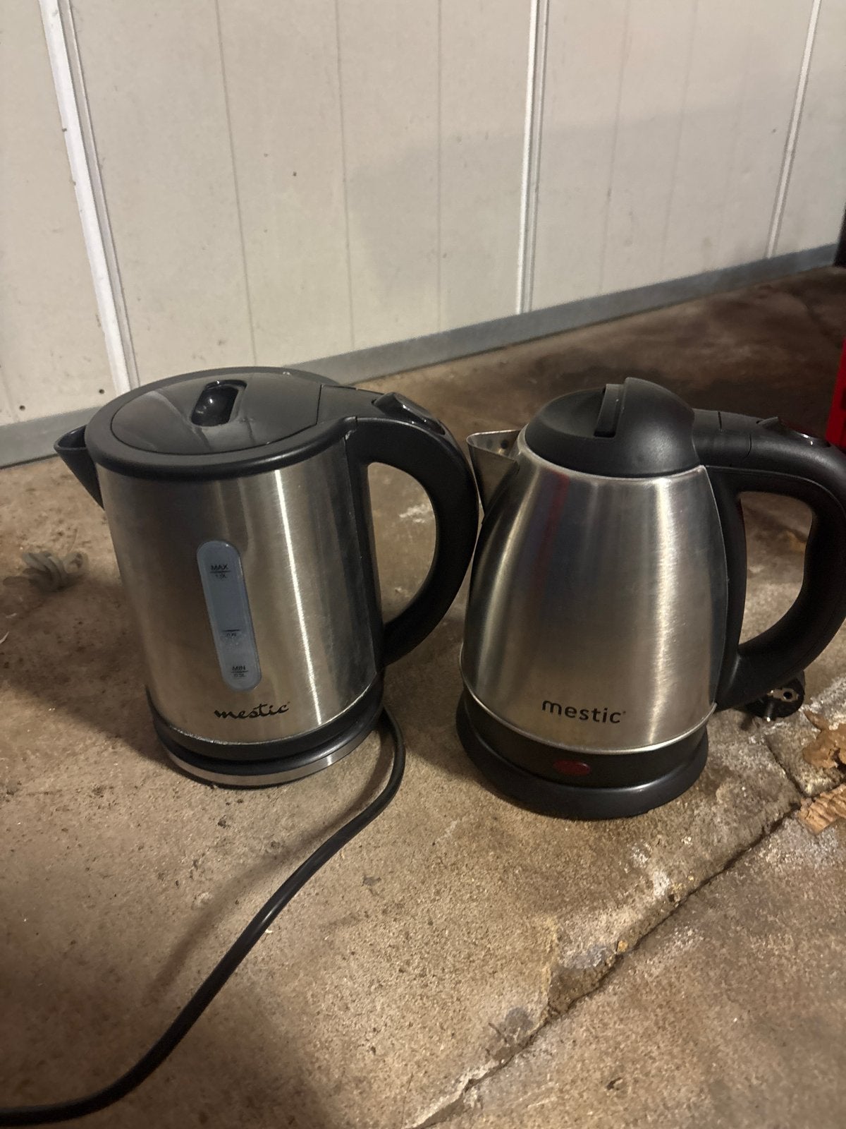 Meerdere waterkokers - ideaal voor camping of thuis, 1 tot 2 liter, Ophalen of Verzenden, Zo goed als nieuw, Rvs