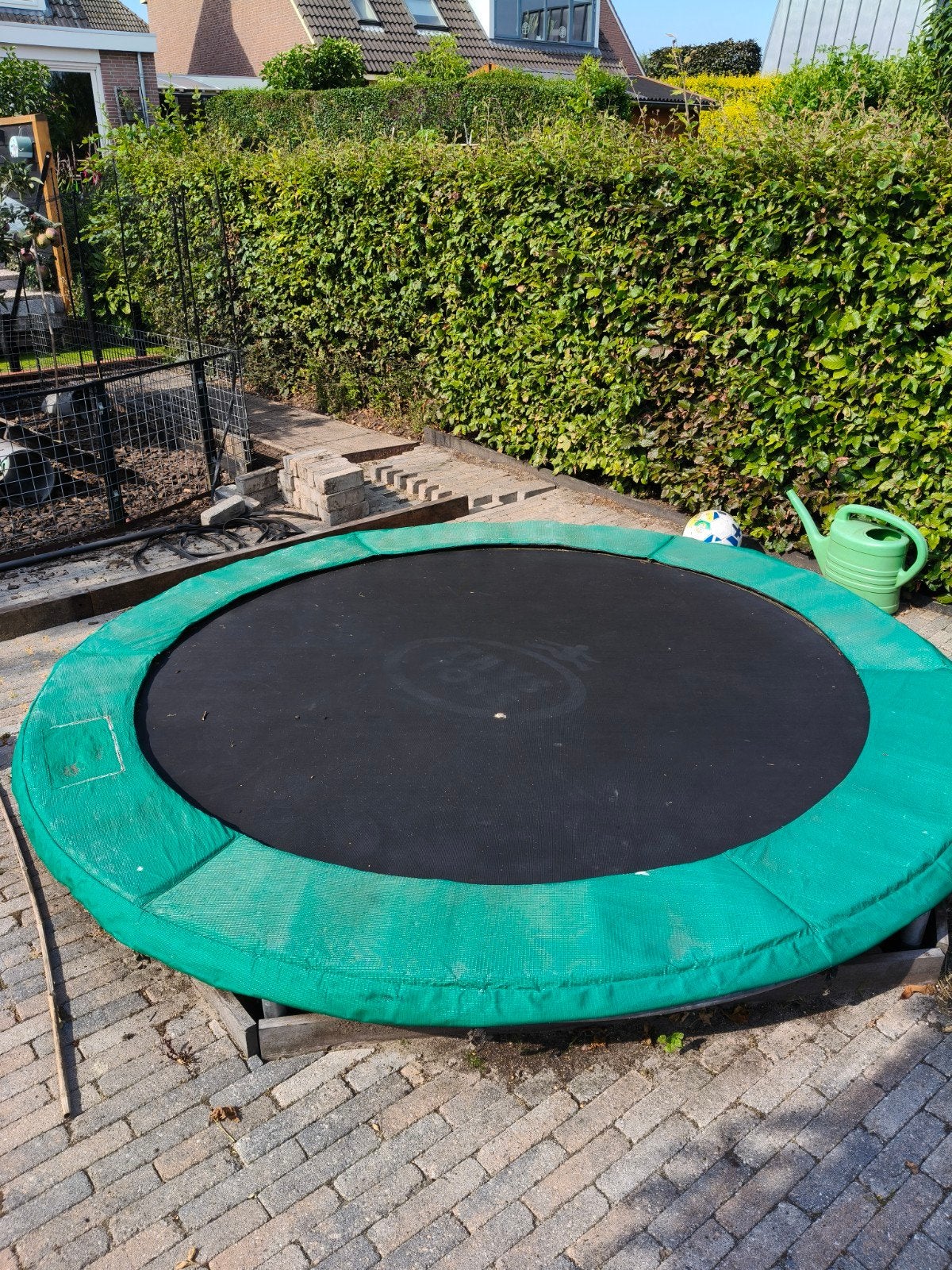 Trampoline, Ophalen, Gebruikt