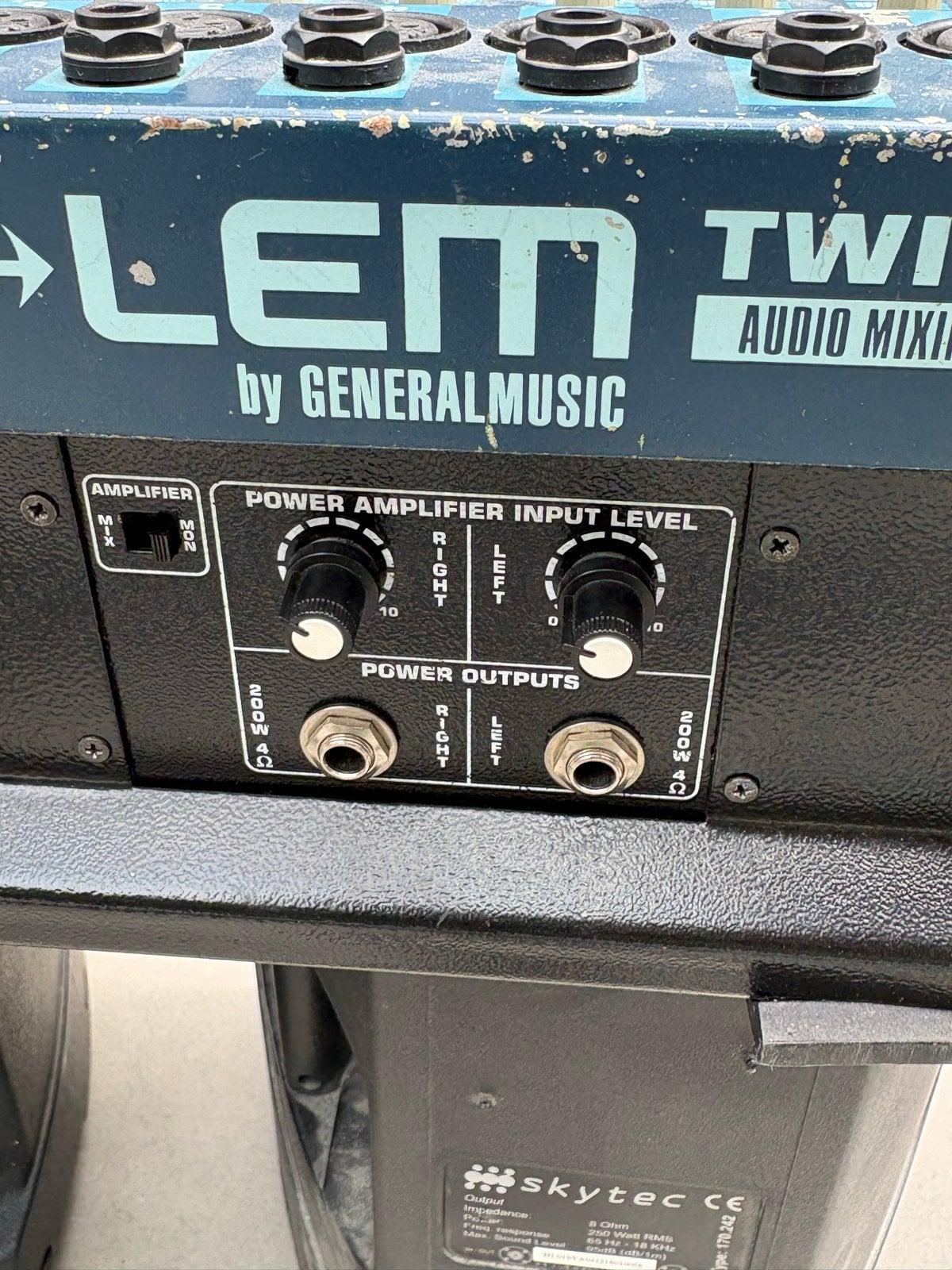LEM Twin 10 Audio Mengpaneel met Skytec Speakers, Ophalen of Verzenden, Gebruikt, 10 tot 20 kanalen, Microfooningang
