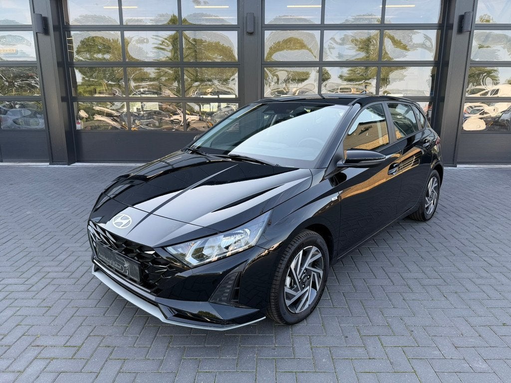 Hyundai i20 1.0 T-GDI 48V (bj 2024), Gebruikt, 100 pk, Zwart, Origineel Nederlands