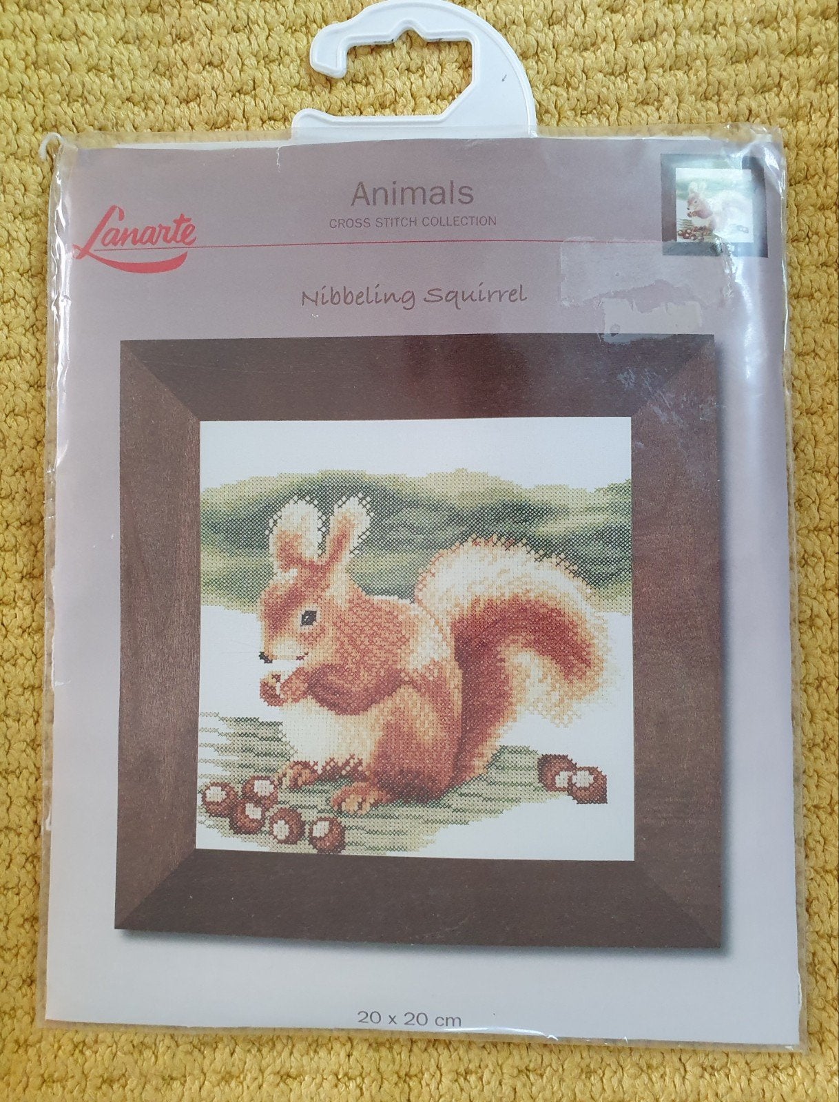 nieuw! lanarte eekhoorntje compleet borduurpakket, Hobby en Vrije tijd, Borduren en Borduurmachines, Verzenden, Nieuw, Borduurpakket