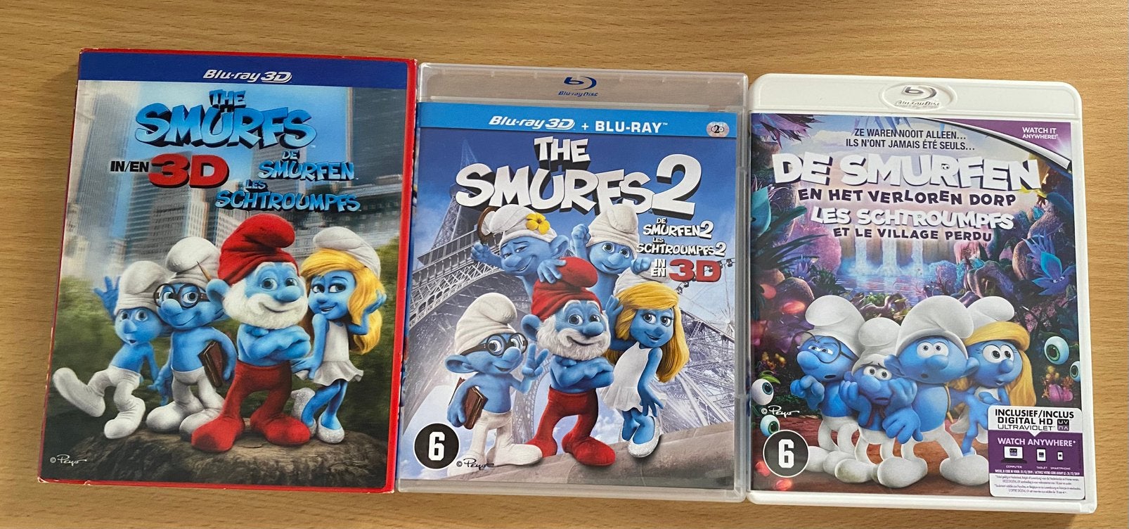 De Smurfen (1 en 2, En Het Verloren Dorp), Met slipcover/slipcase, Nederlands, Ophalen of Verzenden, Nederlands